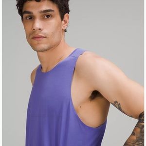 NWT Lululemon Men’s Fast and Free Singlet Breathe size XL color purple.